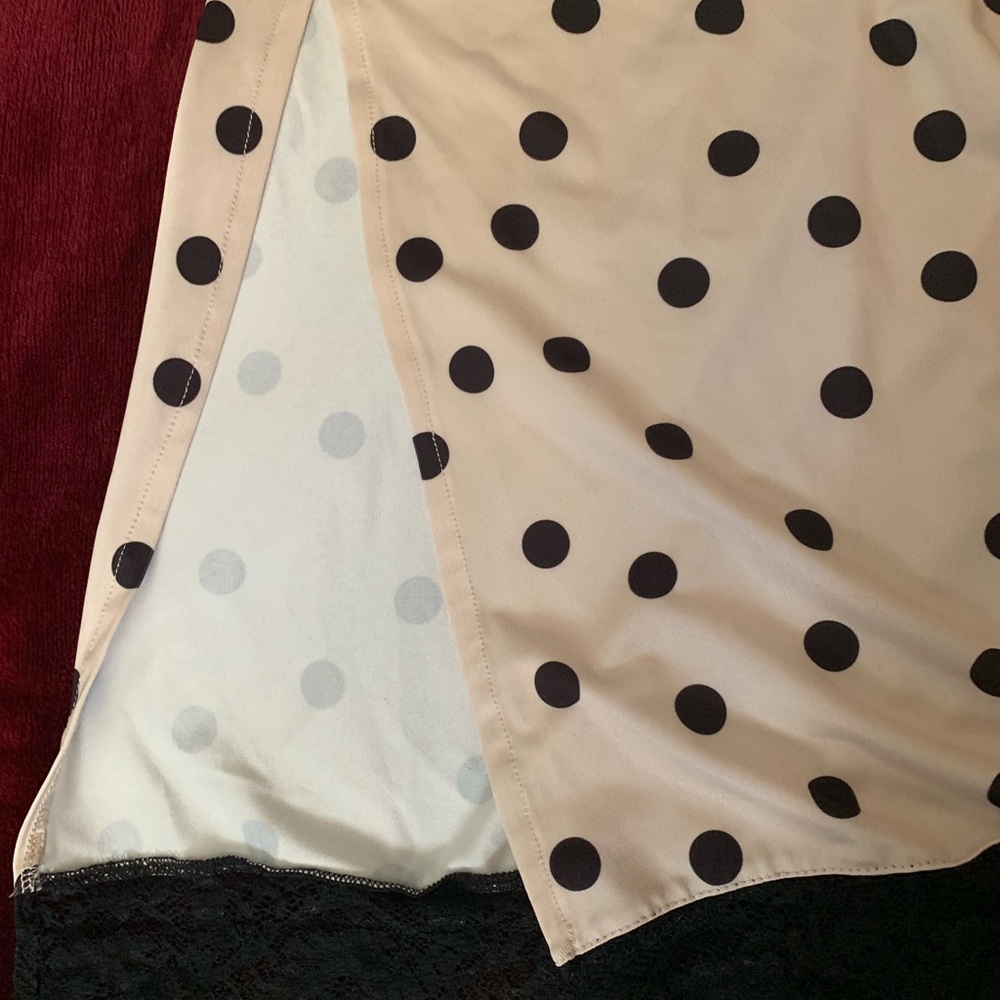 White polka dot lace nighty - Picture 2 of 6
